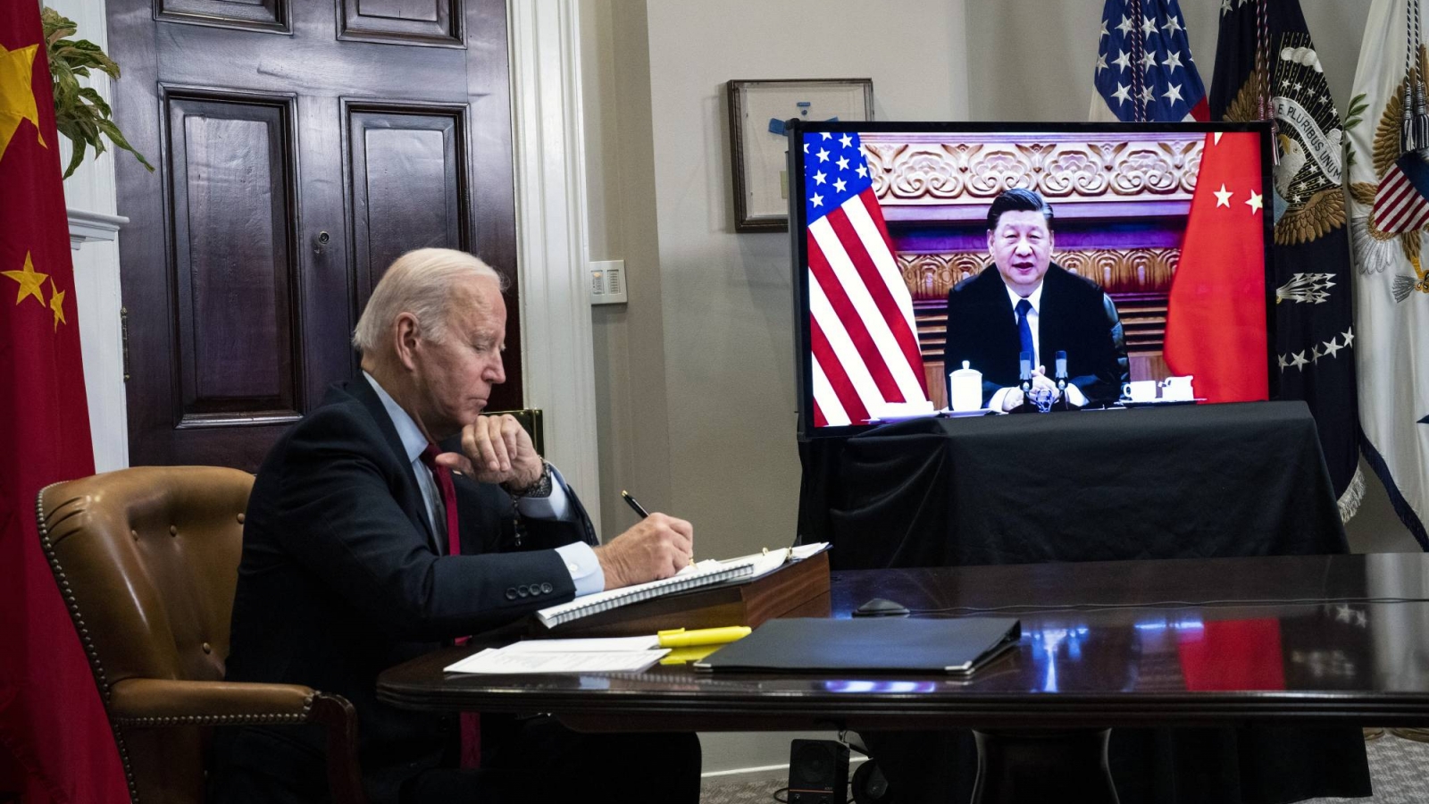 Tổng thống Mỹ Biden và Chủ tịch Trung Quốc thảo luận về tình hình Nga Ukraine