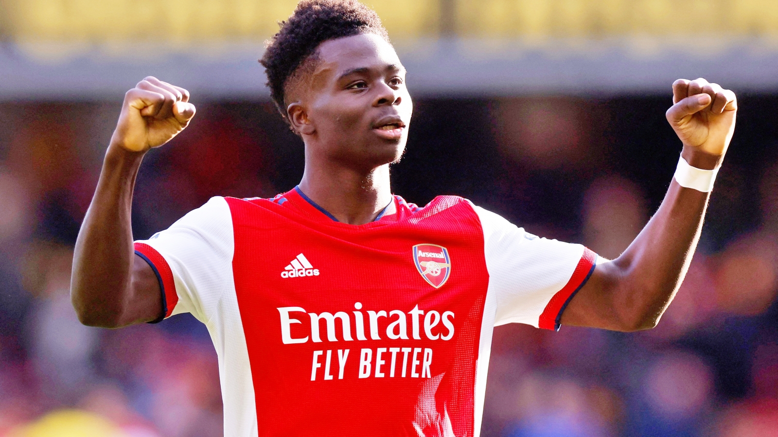 Arsenal vào tốp 4, Bukayo Saka khiến cả Ngoại hạng Anh ngả mũ