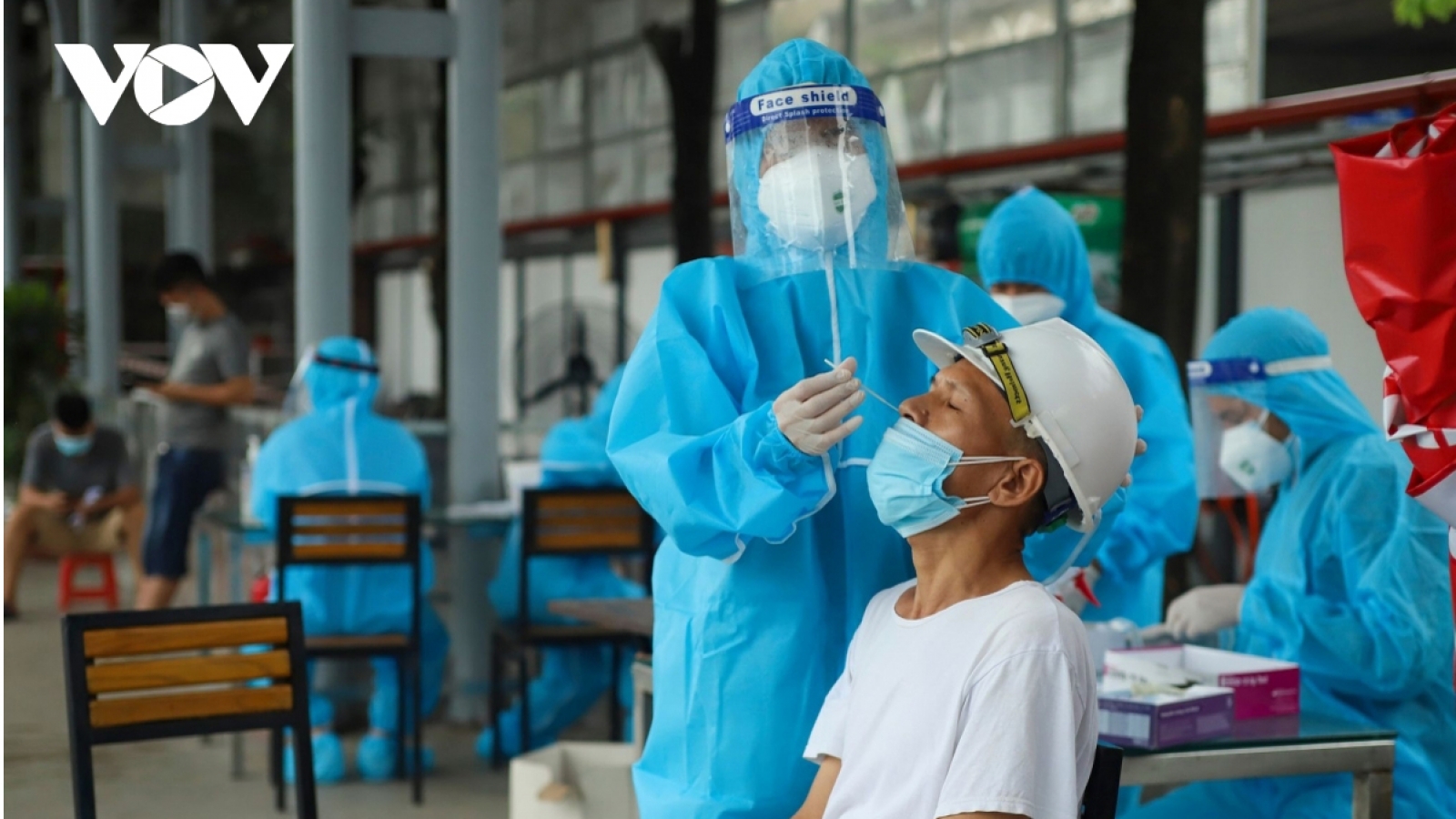 Nearly 119,000 new cases detected, PM proposes considering COVID-19 as endemic disease