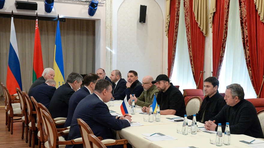 Đàm phán Nga-Ukraine: Kiev tìm kiếm sự đảm bảo về an ninh