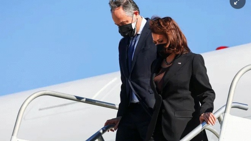 Phu quân của Phó Tổng thống Mỹ Kamala Harris dương tính với Covid-19
