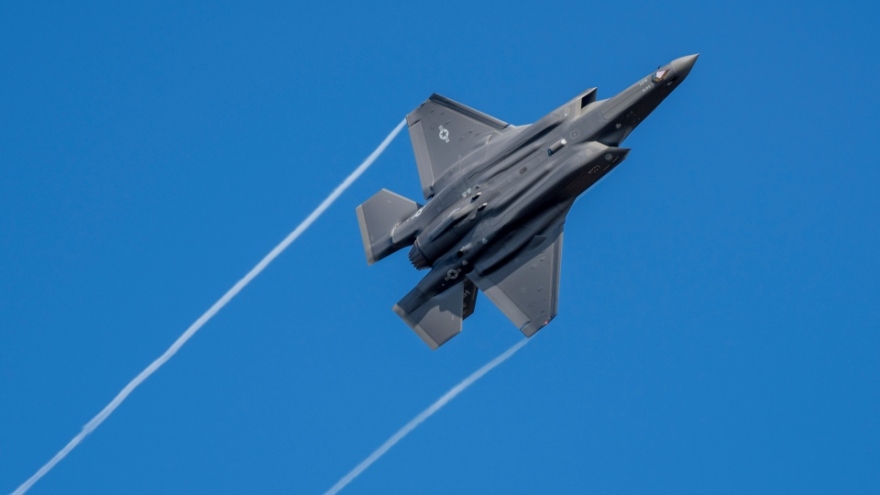 Canada cân nhắc mua gần 90 máy bay chiến đấu F-35