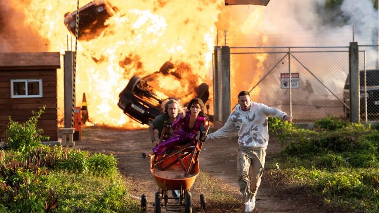 Phim mới "Thành phố mất tích" của Sandra Bullock đứng đầu xếp hạng doanh thu tại Mỹ