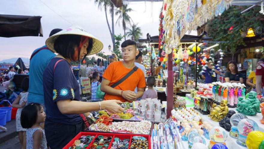 Many Thai tour operators eye Vietnam market