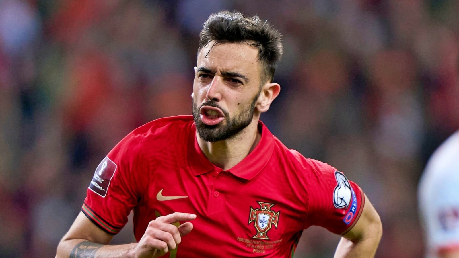 MU gia hạn hợp đồng với Bruno Fernandes