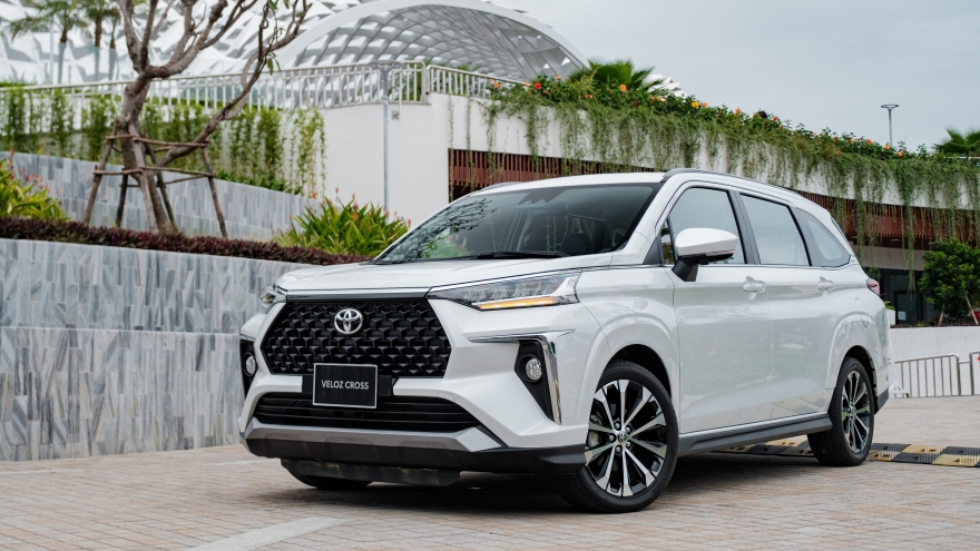 Veloz Cross tiếp tục được giảm đến 66 triệu đồng trong tháng 3/2026