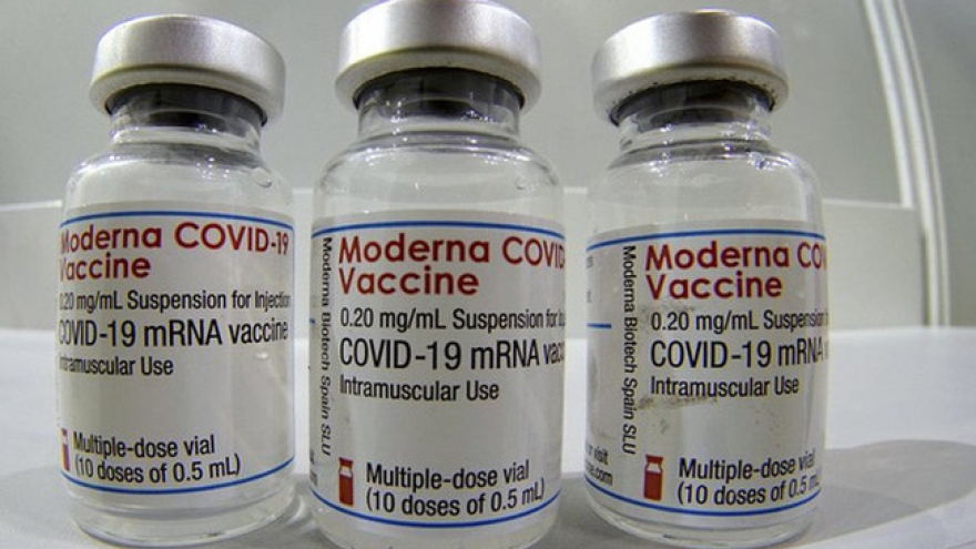 Expiry date of Moderna COVID-19 vaccine extended