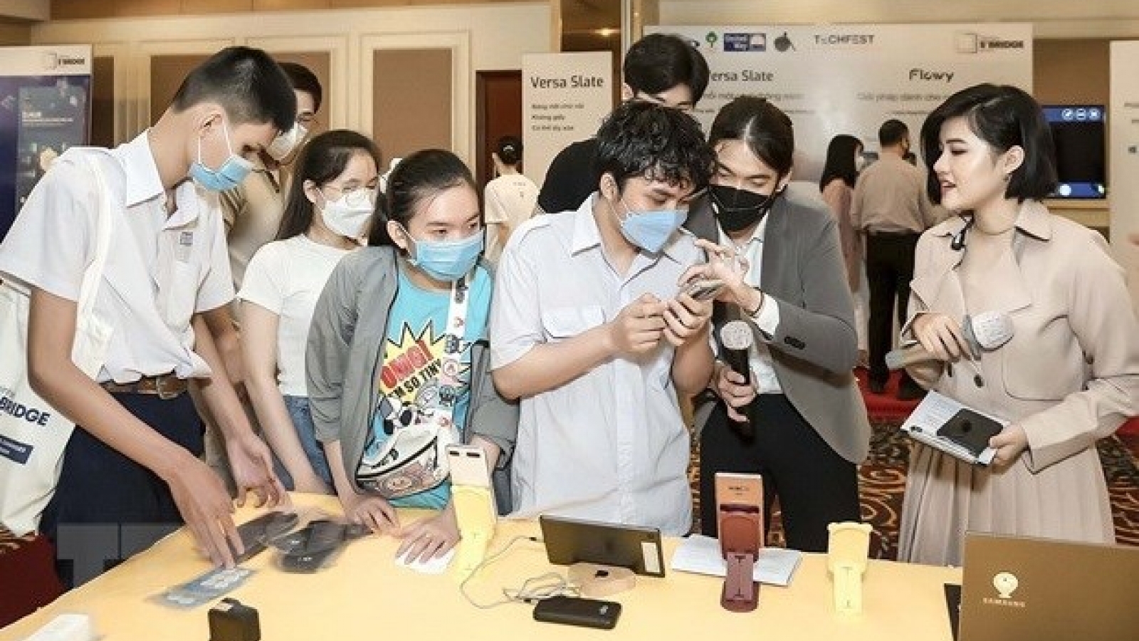HCM City aims to build barrier-free smart city for people with disabilities