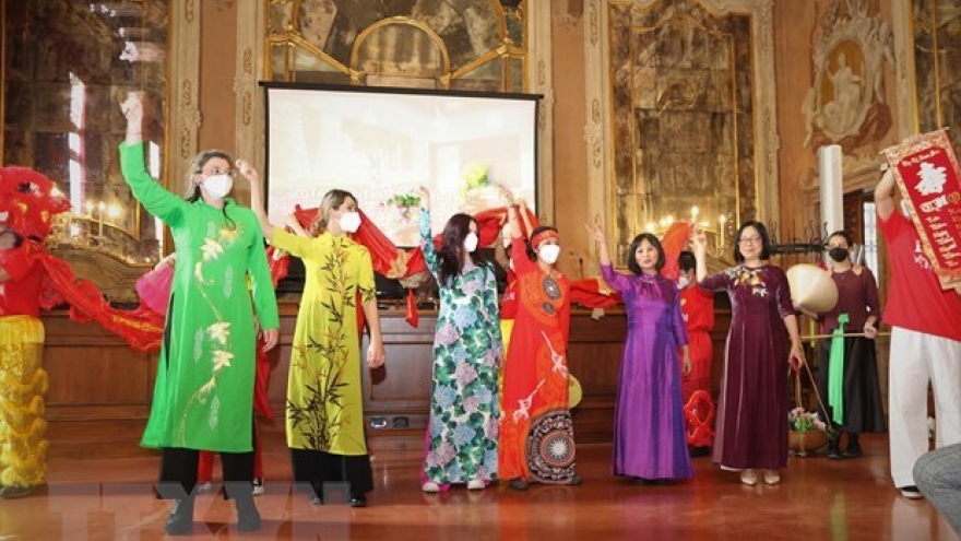 Vietnamese language, culture promoted in Italy