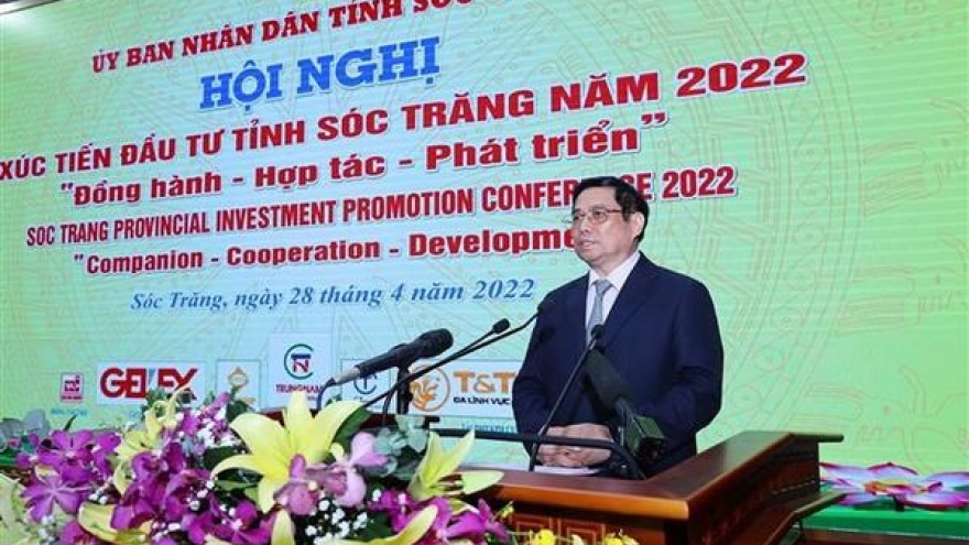 PM attends Soc Trang investment promotion conference