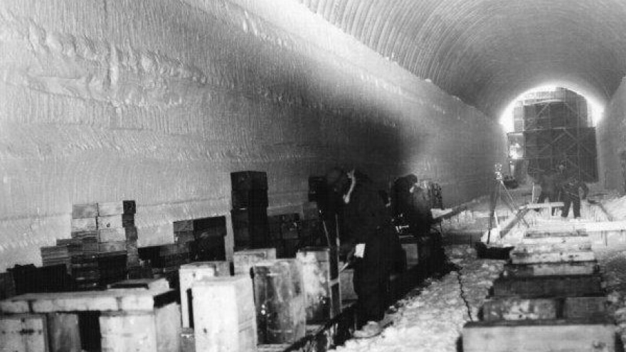 Giải mật dự án Iceworm cất giữ tên lửa hạt nhân trong các hầm băng