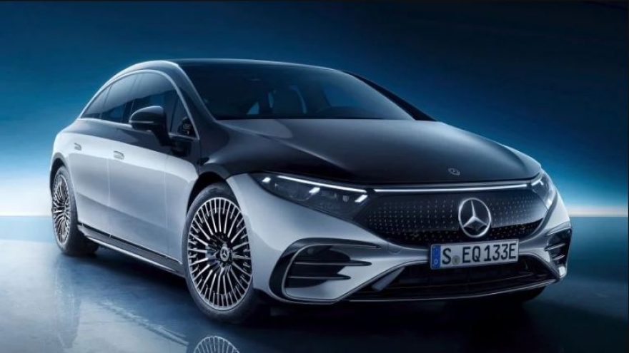 Mercedes-Benz EQS đạt danh hiệu xe sang của năm 2022