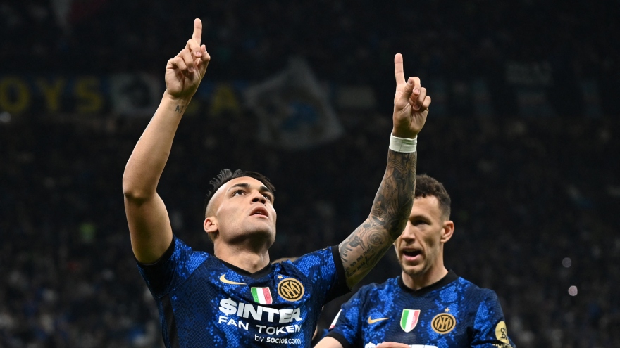 Lautaro Martinez lập cú đúp, Inter loại AC Milan, thẳng tiến chung kết Coppa Italia