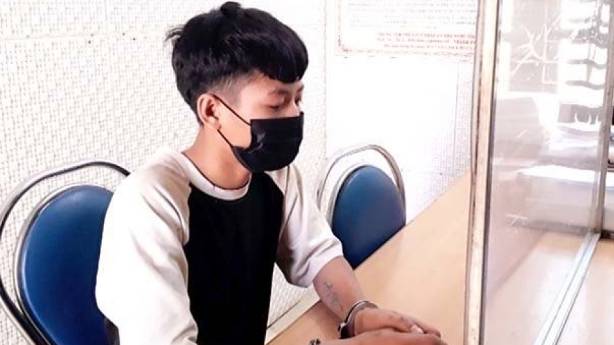 Bắt khẩn cấp đối tượng trốn truy nã về tội hiếp dâm ở Sơn La