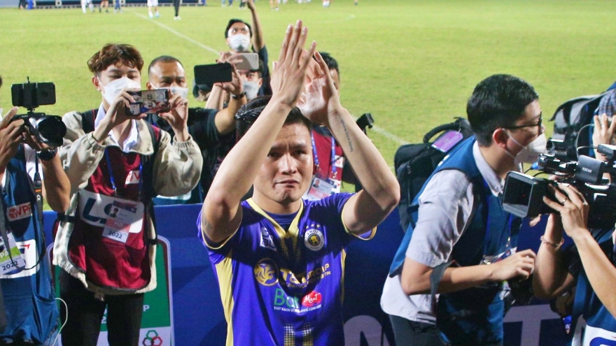 Quang Hải đã khóc khi nói lời chia tay Hà Nội FC