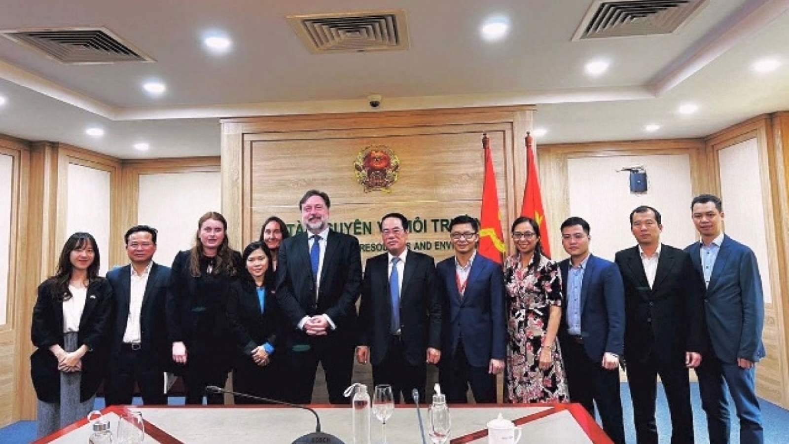 COP26 Ambassador hails Vietnam’s climate change commitments 