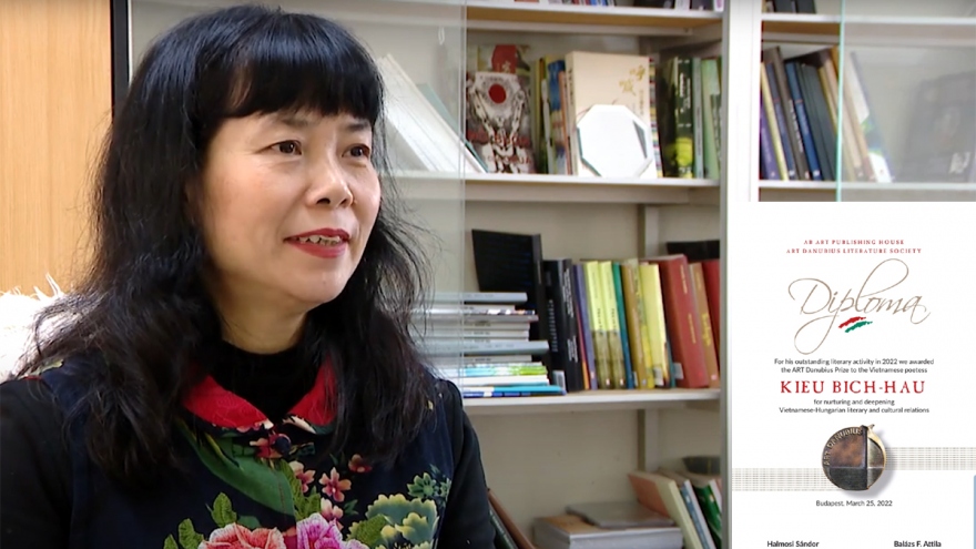 Hungary honours three Vietnamese writers with Art Danubius Prize 