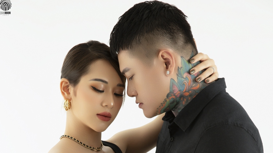 Bộ ảnh bầu "ngọt lịm tim" của cặp đôi Vũ Duy Khánh - Phương Anh