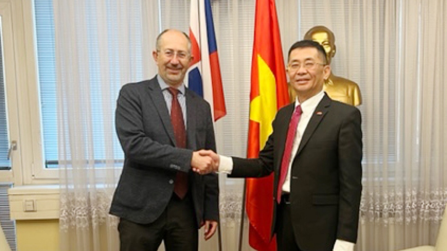 Vietnam, Slovakia discuss future cooperation opportunities