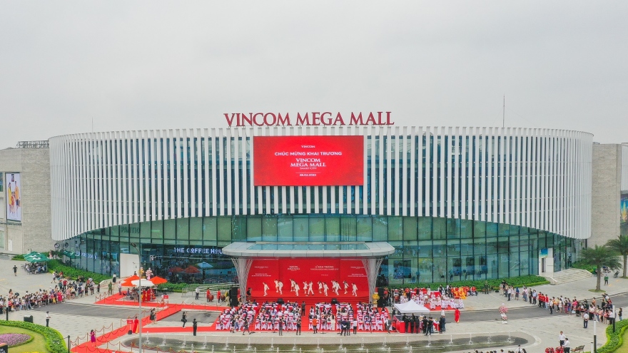 Vincom Retail khai trương trung tâm thương mại “thế hệ mới” đầu tiên của Việt Nam