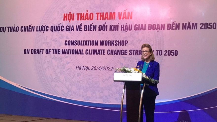 Vietnam moves to meet climate change commitments at COP26