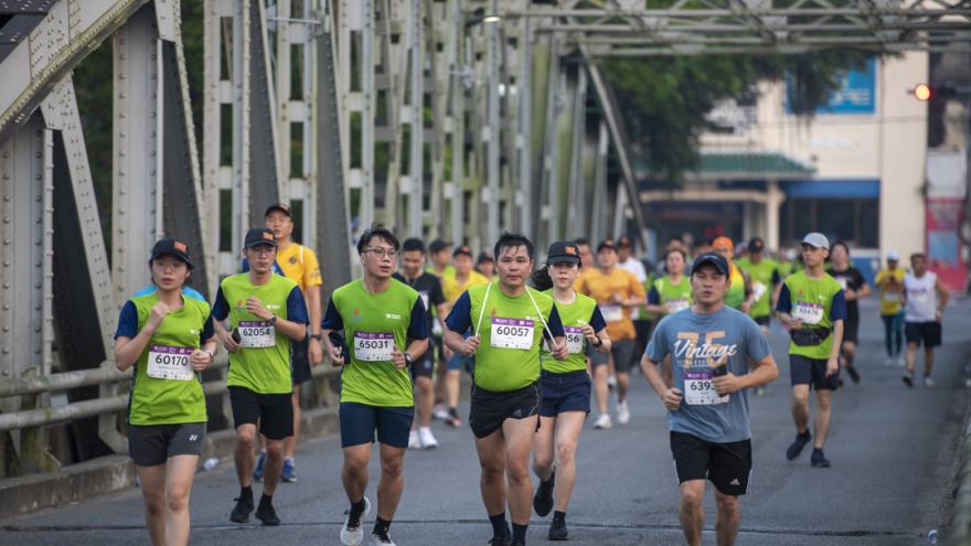 Những khoảnh khắc tại giải chạy Marathon VnExpress Huế 2022