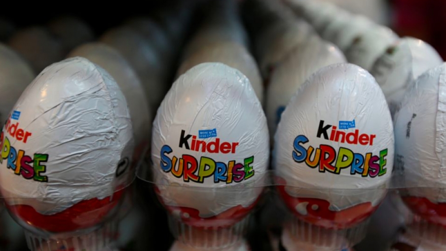 Trứng socola Kinder Surprise bị thu hồi do nghi nhiễm khuẩn salmonella