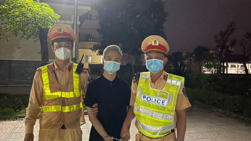 Nghi phạm sát hại người ở Hà Nội bị CSGT tỉnh Quảng Bình bắt sau 30 phút nhận tin