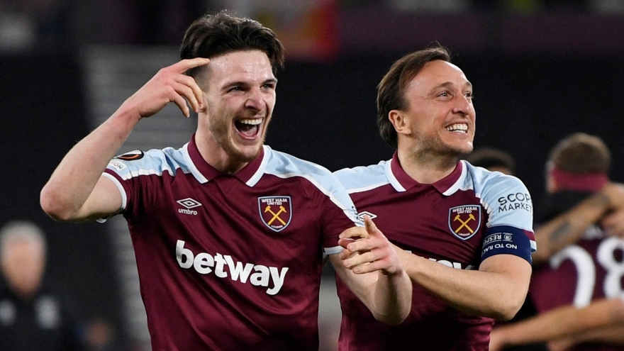 Tin bóng đá 3/4: Liverpool lập kỷ lục ấn tượng, Declan Rice có giá 150 triệu Bảng