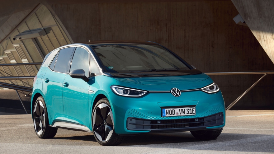Doanh số ô tô điện của hãng Volkswagen tăng mạnh