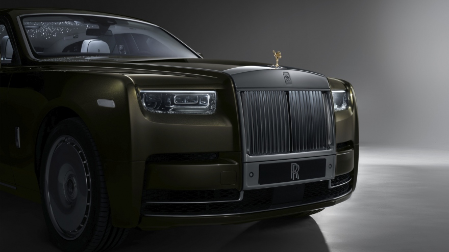 Rolls-Royce Phantom hé lộ thiết kế mới cho bản nâng cấp