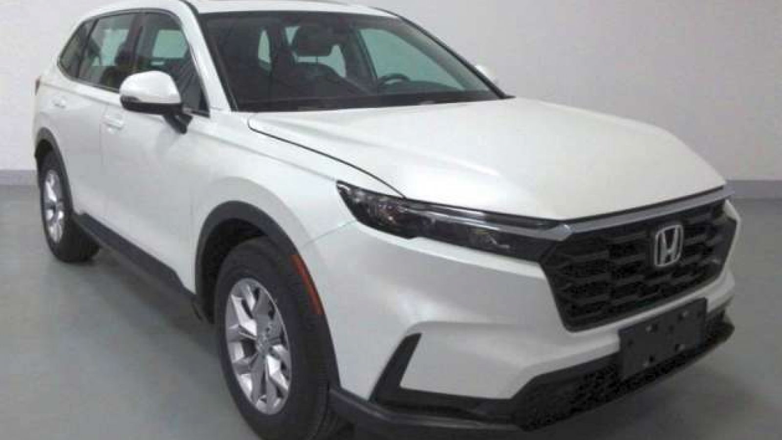 Honda CR-V thế hệ mới lộ diện trước ngày ra mắt
