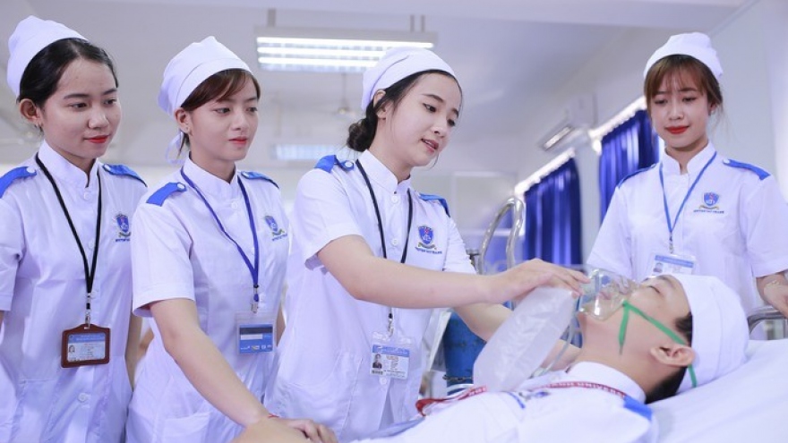 Vietnamese nurse practitioners in Germany likely to enjoy EUR1,300 salary