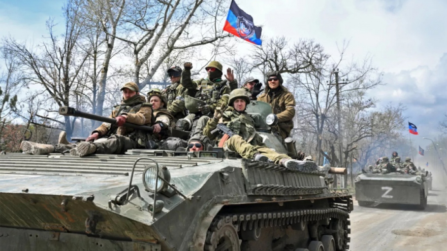 Phương Tây ồ ạt bơm vũ khí vào chiến trường Ukraine, chiến sự thêm phức tạp