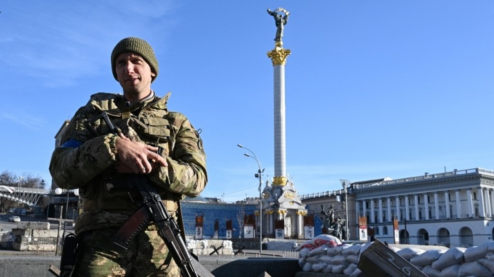 Ông Zelensky ký đạo luật tịch thu tài sản của các công dân ủng hộ Nga