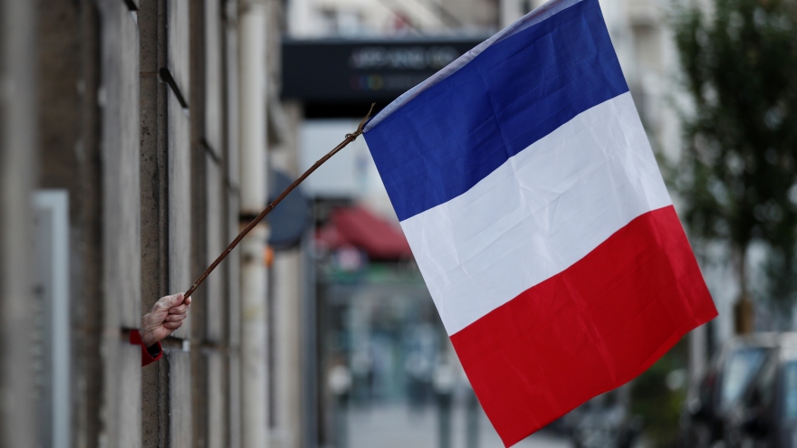 Pháp công bố thành phần chính phủ mới