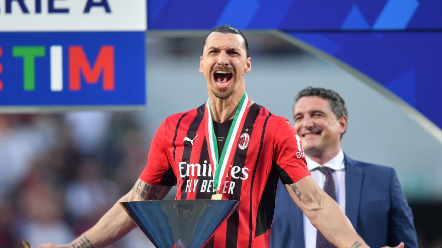 Ibrahimovic tiết lộ gây sốc về tình trạng chấn thương