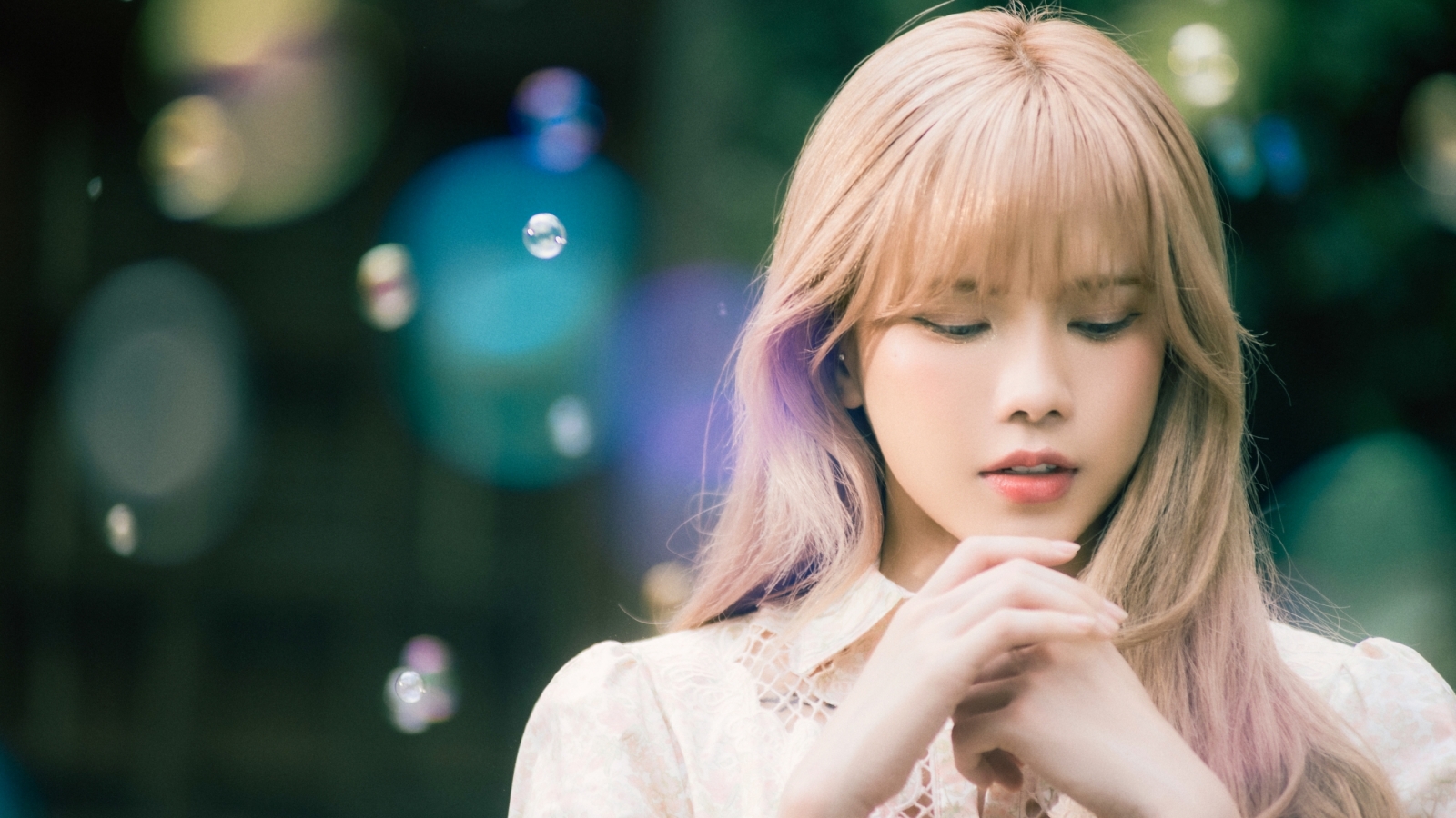 Thiều Bảo Trâm: Tôi đã đặt hết những tâm tư tình cảm ở tuổi 28 vào mini album