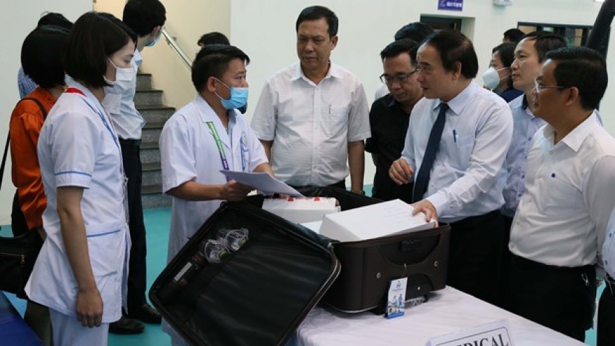 Ministry of Health inspects COVID-19 control in Bac Ninh before SEA Games