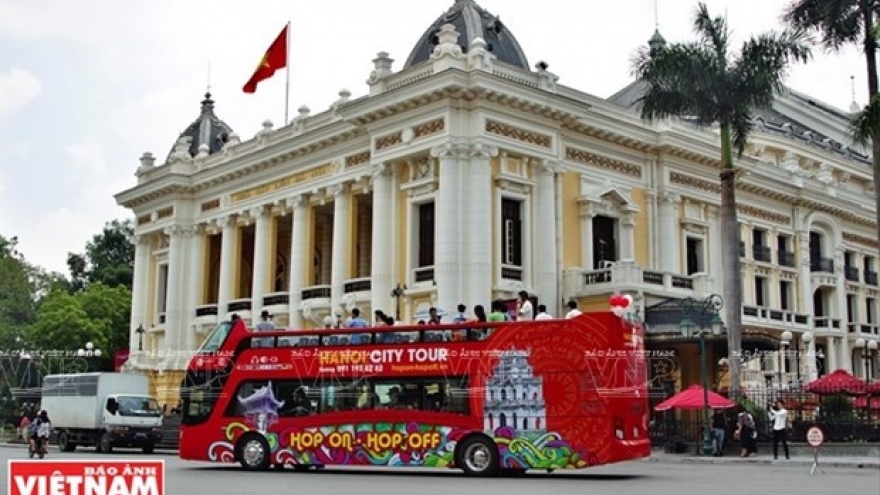 SEA Games 31: Hanoi offers free tourism bus services to delegates