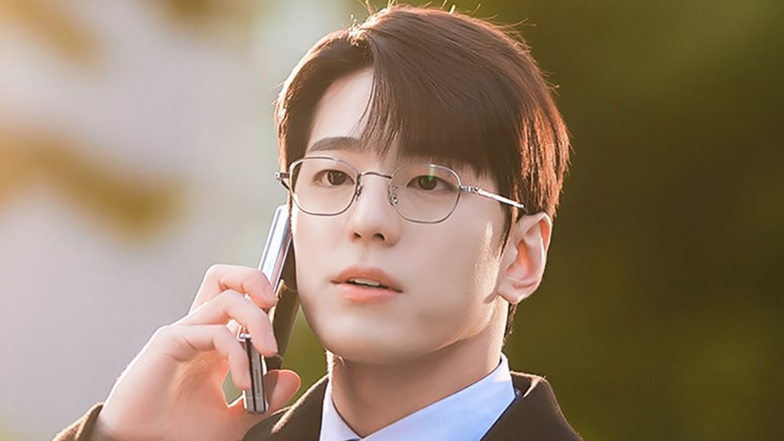 Mỹ nam "Hẹn hò chốn công sở" Kim Min Kyu hoá linh mục trong phim mới