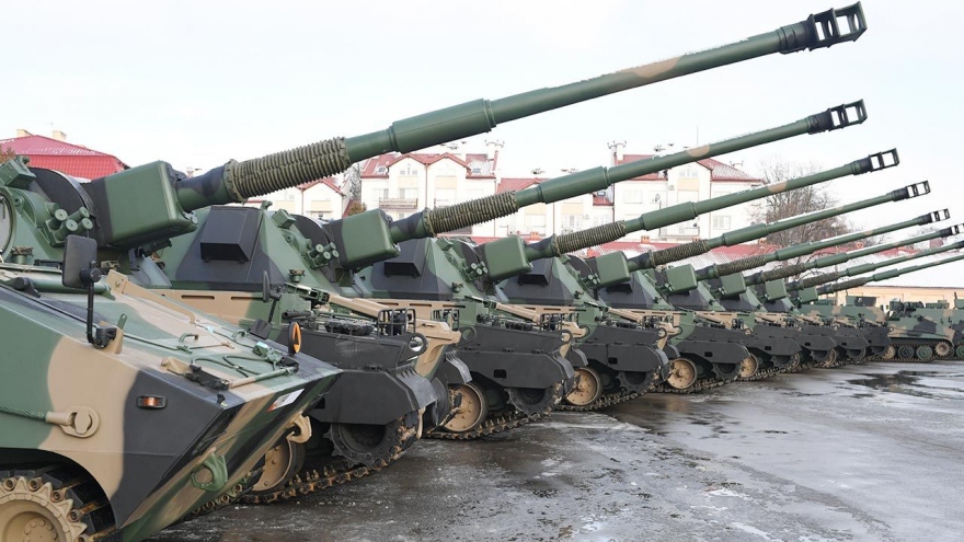 Thêm một quốc gia NATO gửi lựu pháo cho Ukraine