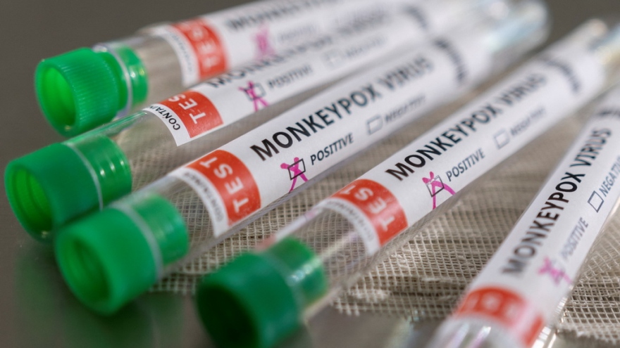 Australia đề xuất tiêm mũi vaccine Covid-19 thứ tư cho người có nguy cơ biến chứng nặng