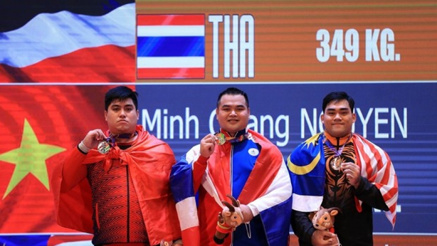 Vietnamese weightlifters set six new records at SEA Games 31