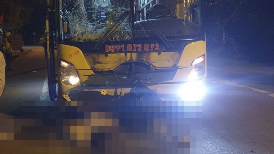 Khởi tố tài xế xe khách gây tai nạn làm 3 người chết ở Bình Định