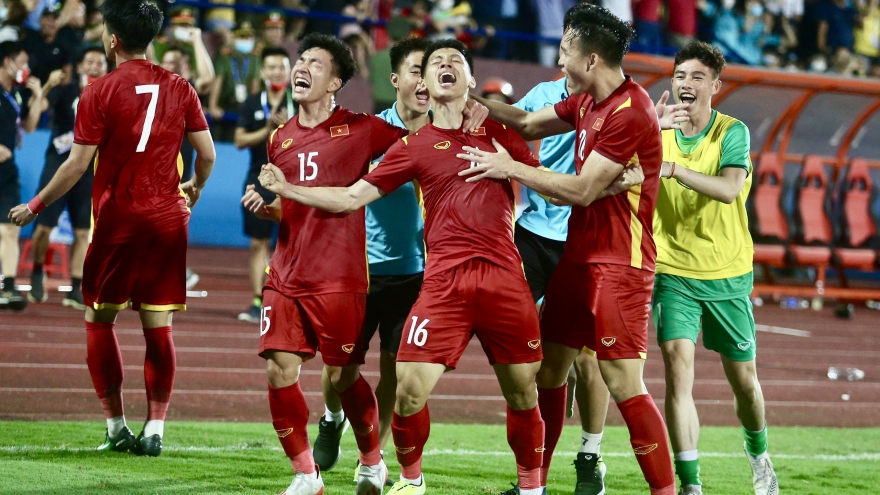 U23 Việt Nam 1-0 U23 Myanmar: Khi cần Hùng Dũng có, khi khó có Hùng Dũng!