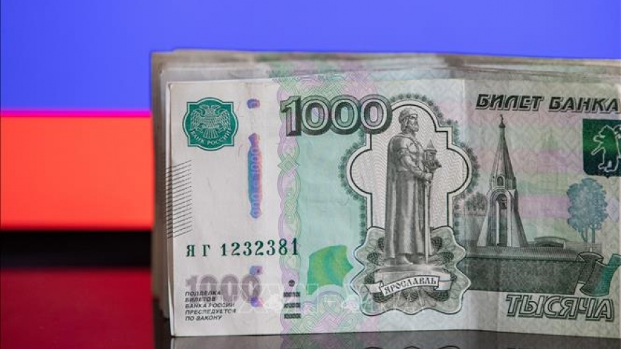 Belarus quyết định thực hiện thanh toán trái phiếu châu Âu bằng đồng rúp