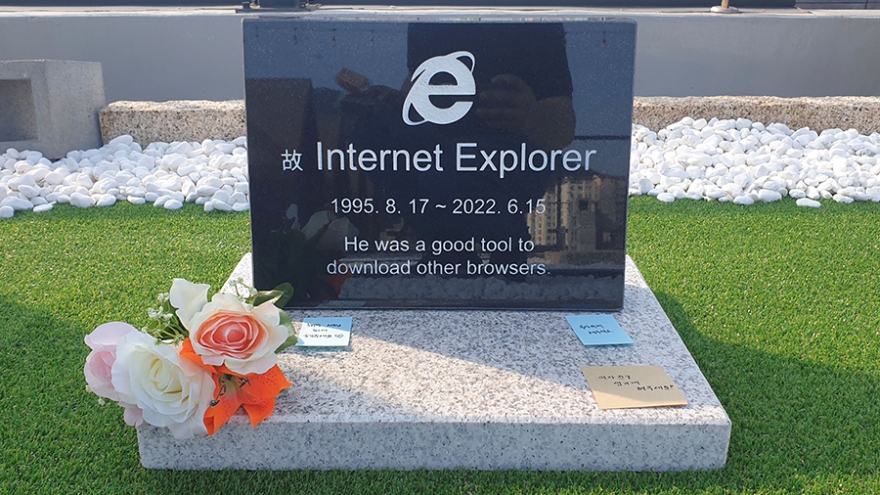 Internet Explorer bị dựng bia mộ tại Hàn Quốc