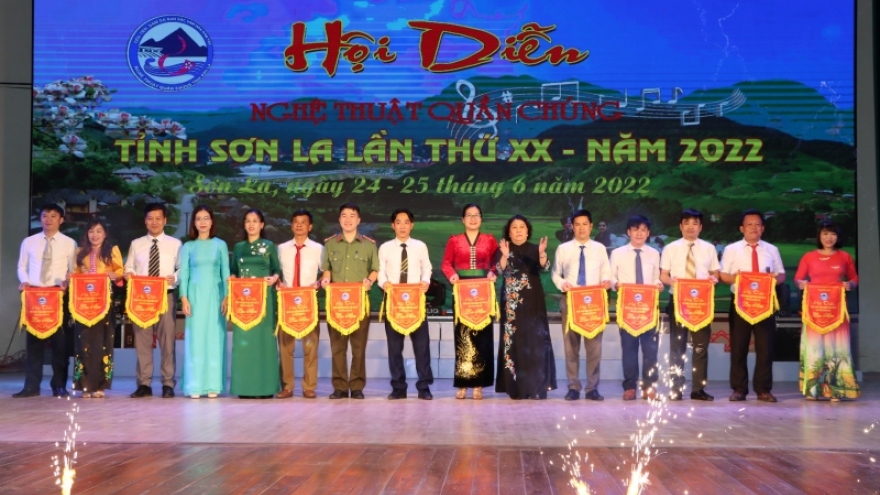 Gần 500 diễn viên tái hiện sắc màu văn hóa các dân tộc Sơn La