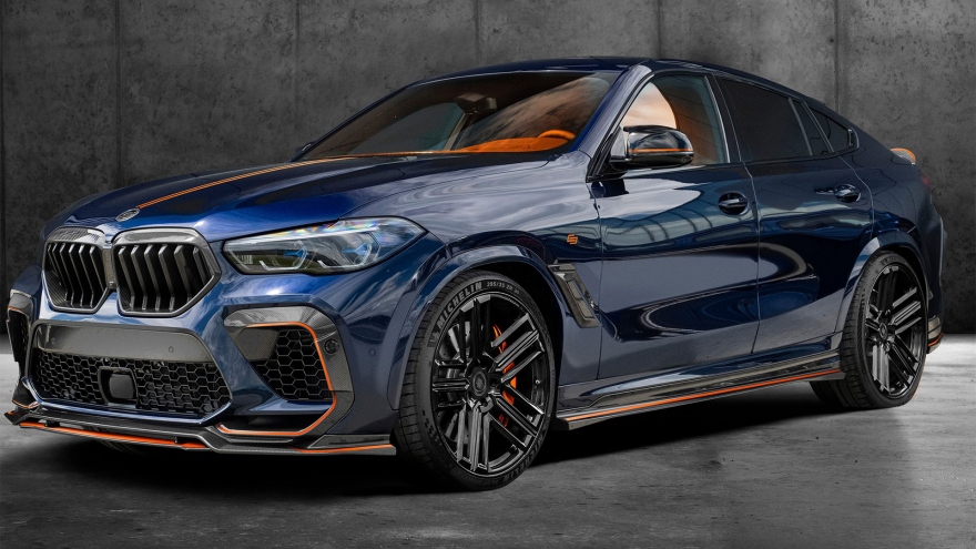 Mê mẩn với BMW X6 M độ phong cách nội thất Lamborghini